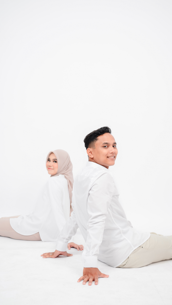 Mahmud & Cantika